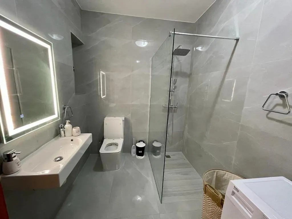 Spinola 3 Bedroom Apartment Saint Julian's