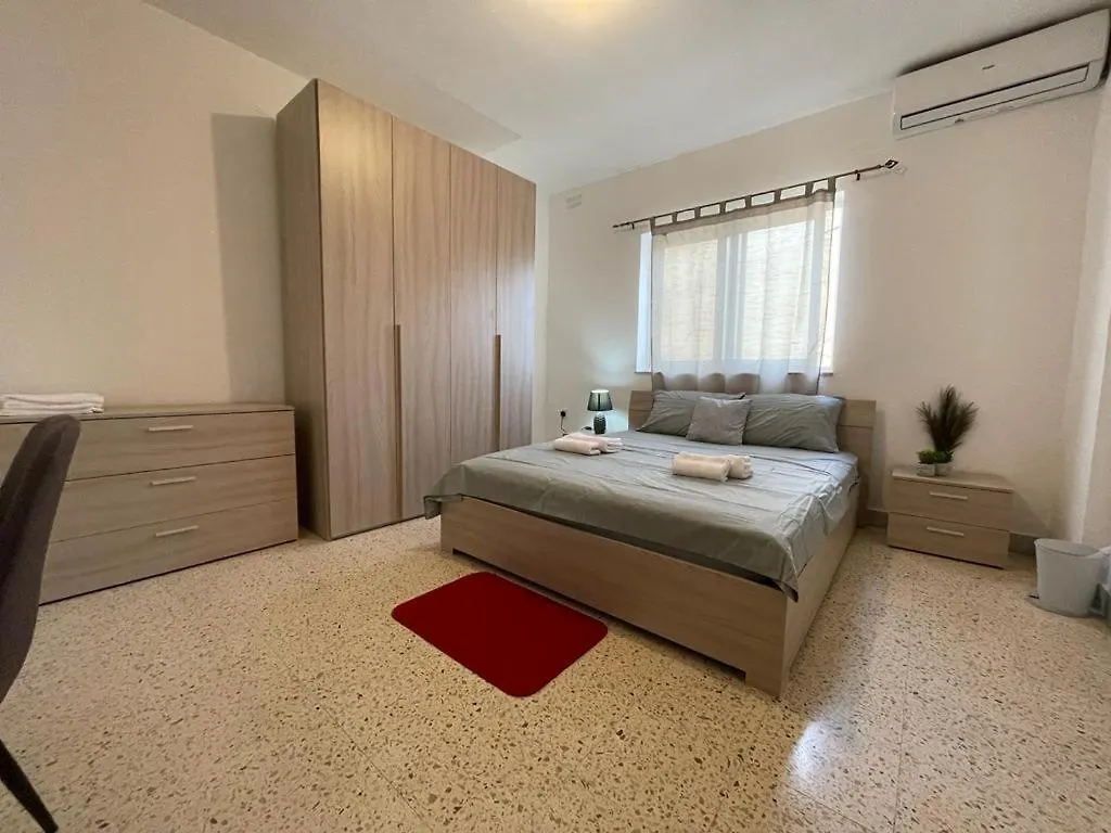 Spinola 3 Bedroom Apartment Saint Julian's